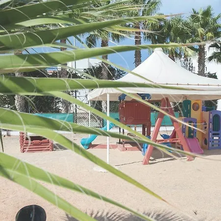 Hotel Papantonia 3*