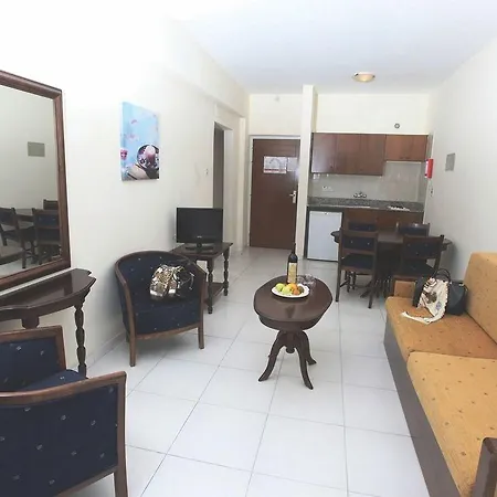 Hotel Papantonia 3*