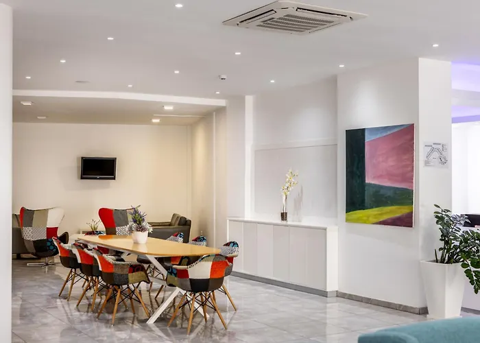 호텔 Papantonia 3*